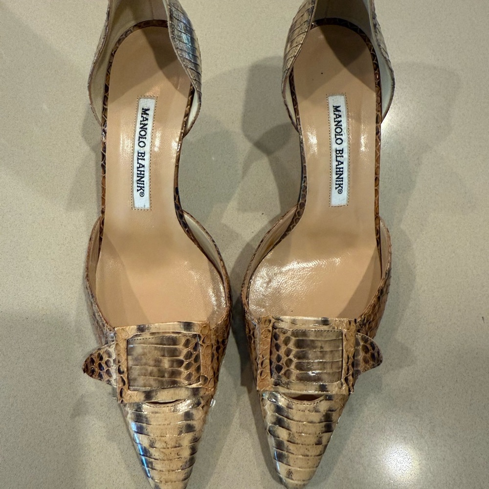 Manolo Blahnik Brown Heels with Snakeskin Pattern